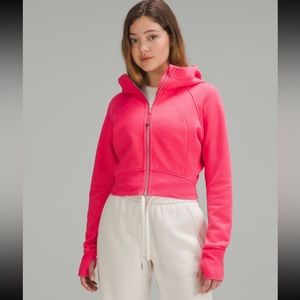 Lululemon full zip scuba Lip gloss